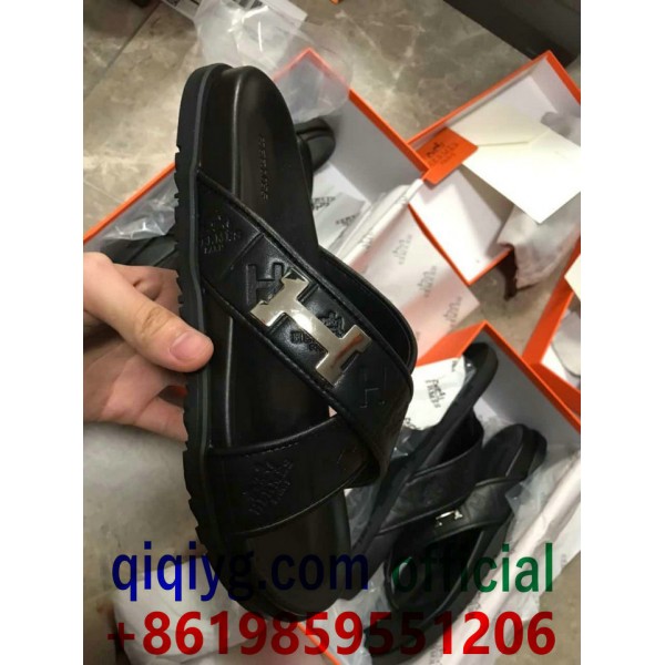 qiqiyg.com Официален Whatsapp:+8619859551206 Топ доставчик на модни дрехи, обувки, чанти, аксесоари на едро Най-добра цена Qiqi-323