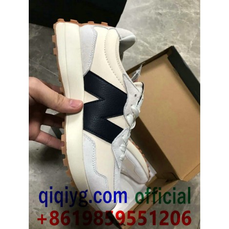 qiqiyg.com Официален Whatsapp:+8619859551206 Топ доставчик на модни дрехи, обувки, чанти, аксесоари на едро Най-добра цена Qiqi-373