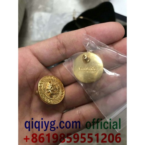 qiqiyg.com Официален Whatsapp:+8619859551206 Топ доставчик на модни дрехи, обувки, чанти, аксесоари на едро Най-добра цена Qiqi-403