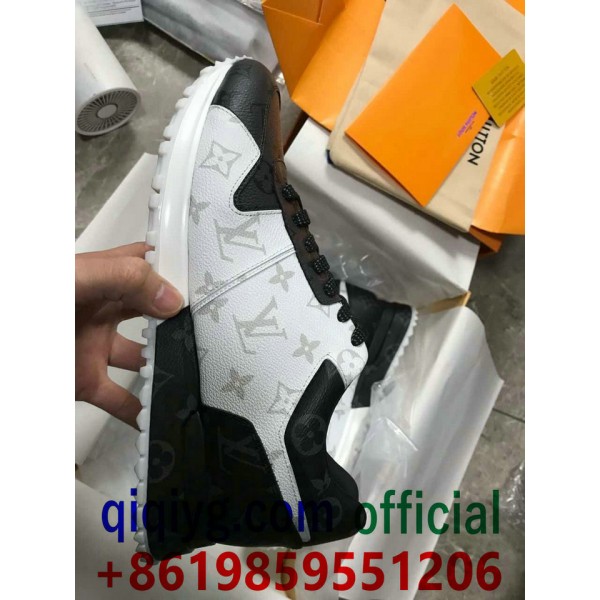 qiqiyg.com Официален Whatsapp:+8619859551206 Топ доставчик на модни дрехи, обувки, чанти, аксесоари на едро Най-добра цена Qiqi-525