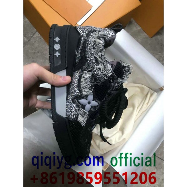qiqiyg.com Официален Whatsapp:+8619859551206 Топ доставчик на модни дрехи, обувки, чанти, аксесоари на едро Най-добра цена Qiqi-770